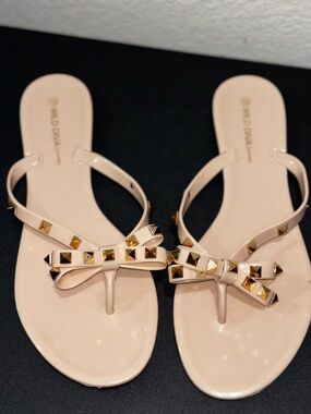 Wild Diva Nude Bow Studded Thong Sandals